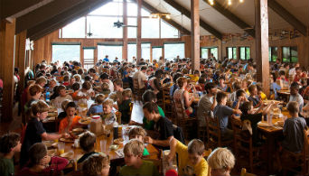 caffetira fill with children